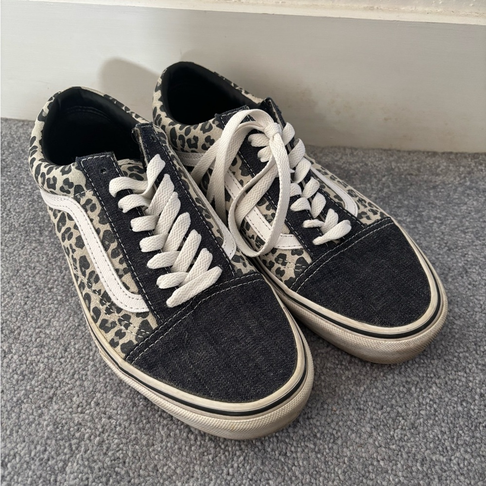 Vans Denim/Suede Leopard Print unisex sneakers